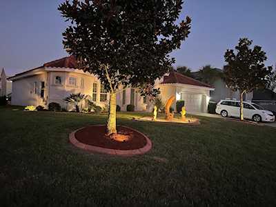 5 Laurel Ln Palm Coast, FL 32137