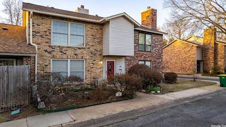 26 Hampshire Circle Little Rock, AR 72212