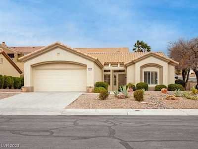 2529 Roseworthy Dr Las Vegas, NV 89134
