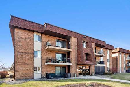 8916 W 140th St #202 Orland Park, IL 60462