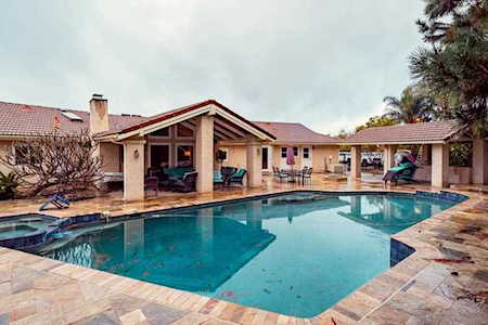 9957 Circa Valle Verde El Cajon, CA 92021