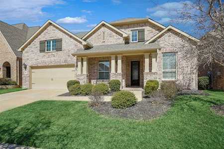 1401 Bluebell Avenue Lantana, TX 76226