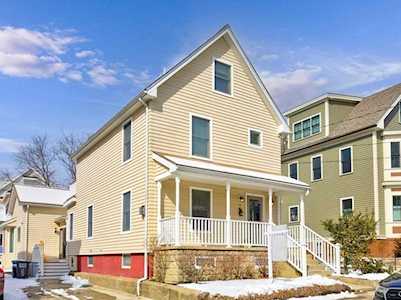 25 Elmwood St Somerville, MA 02144