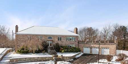 88 Juniper Drive Saugus, MA 01906
