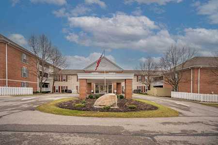 5935 N High Street Worthington, OH 43085