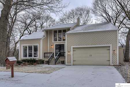 909 Ridgewood Ct Bellevue, NE 68005