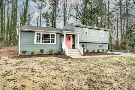 2307 Stratford Ct Richmond, VA 23225