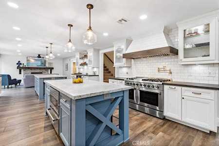22221 Treeridge Lane Lake Forest, CA 92630