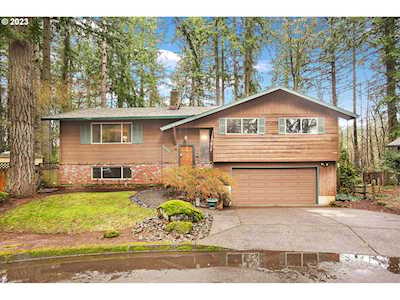 15161 S Greentree DR Oregon City, OR 97045