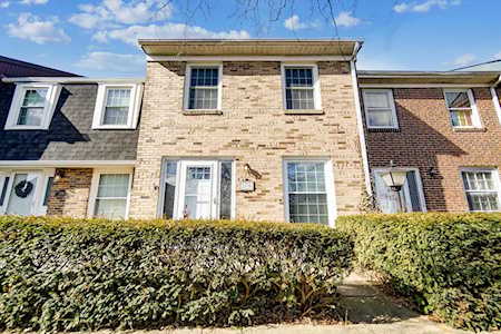 2376 Hardesty Drive Columbus, OH 43204