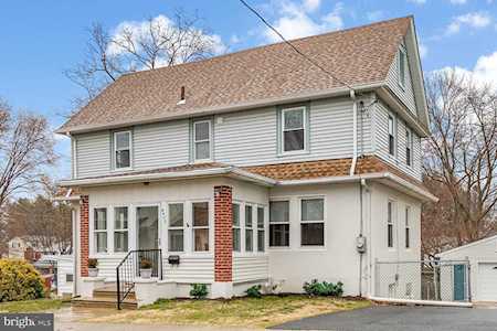 4433 Houston St Brookhaven, PA 19015