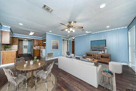 118 Pat St Mt Vernon, TX 75457