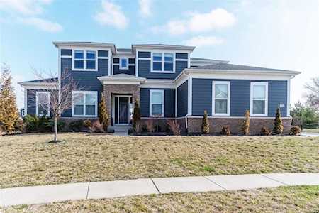 970 Silver Buck Ln Chesterfield, MO 63005