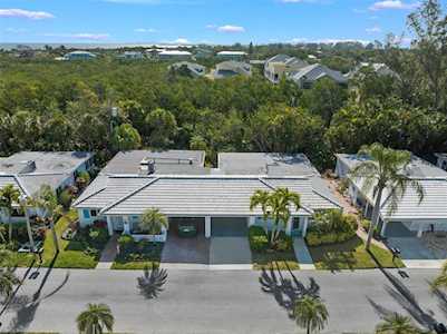 698 Spanish Dr S Longboat Key, FL 34228