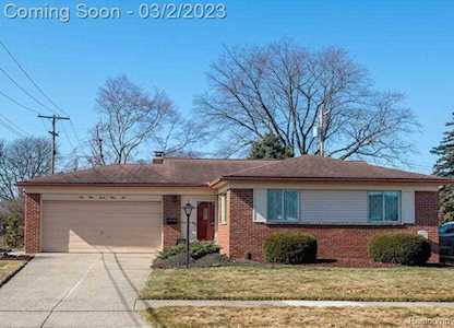 14739 Hix St Livonia, MI 48154