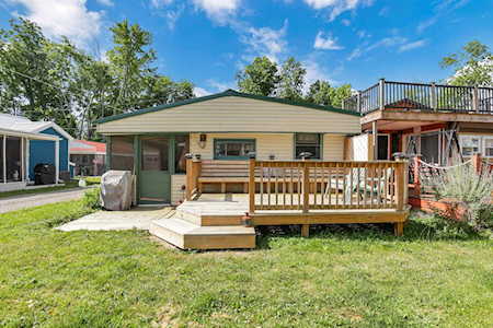 13929 Custers Point Rd Thornville, OH 43076