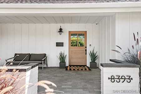 8393 Cliffridge Lane La Jolla, CA 92037