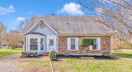 705 Kinwood Ct Antioch, TN 37013