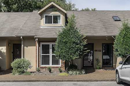 207 Riverstone Ct Nashville, TN 37214