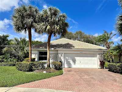 12858 Hampton Lakes Cir Boynton Beach, FL 33436