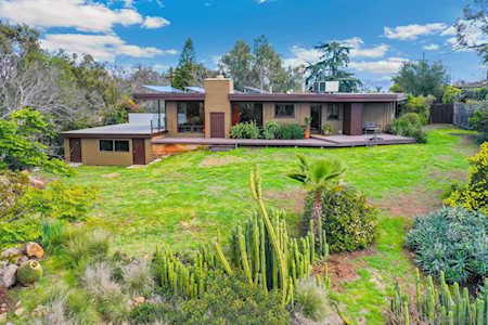 5024 Crestland Dr. La Mesa, CA 91941