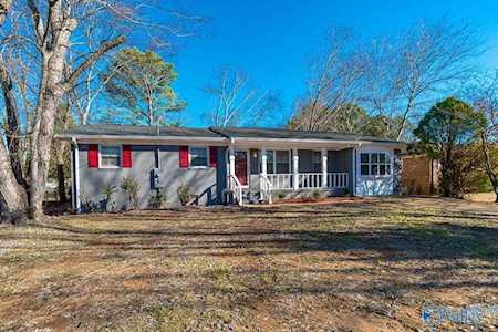 6116 NW Valley Park Drive Huntsville, AL 35810