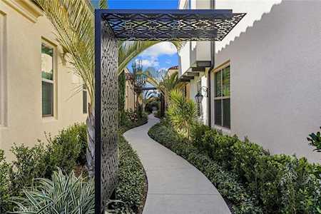 120 Falcon Ridge Irvine, CA 92618