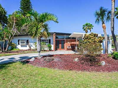434 41st Ave St. Pete Beach, FL 33706