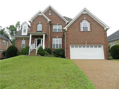 124 Ridgeview Trce Hendersonville, TN 37075