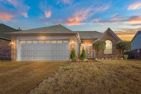 1200 E Breezy Valley Dr Unincorporated, TN 38018