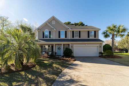 487 Old Carolina Ct Mount Pleasant, SC 29464