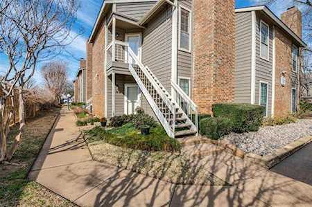 1200 Quail Valley Lane #223 Arlington, TX 76011