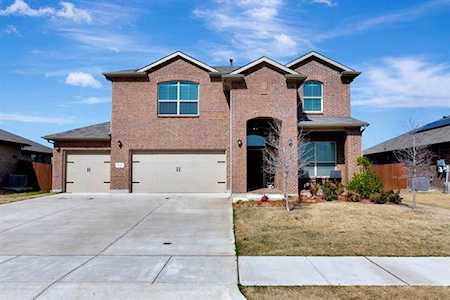 540 Redding Drive Saginaw, TX 76131