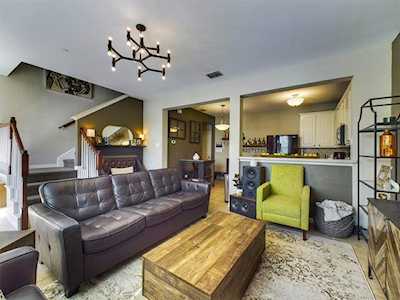 2910 Durango Place Bedford, TX 76021
