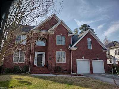 569 Hunts Pointe Dr Virginia Beach, VA 23464