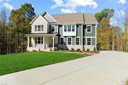 5305 Arbor Place Williamsburg, VA 23188