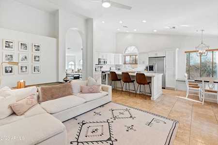 8896 E Mescal Street Scottsdale, AZ 85260