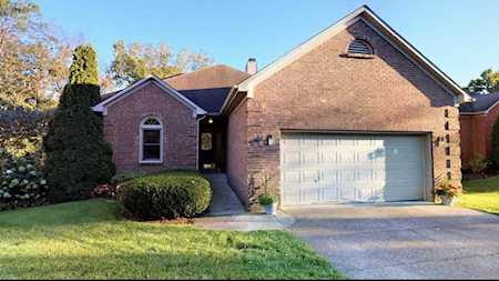 998 Forest Lake Dr Lexington, KY 40515