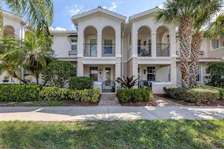 1515 Napoli Dr E Sarasota, FL 34232