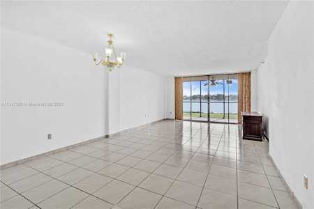 20850 San Simeon Way #106 Miami, FL 33179