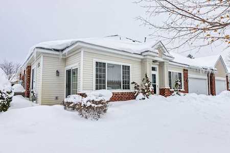 5913 Prairie Ridge Drive Shoreview, MN 55126