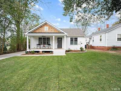 304 S Hughes Street Apex, NC 27502