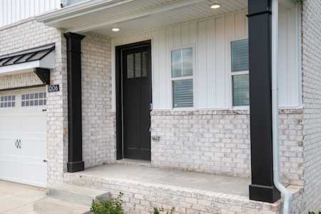 1302 Halter Park Dr Gallatin, TN 37066