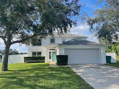 2424 Sandridge CIRCLE Eustis, FL 32726