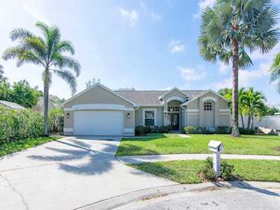 2658 Aspen Ct Palm Harbor, FL 34684