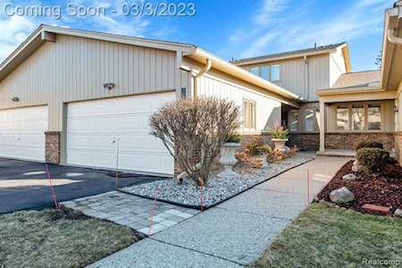 12306 Pinecrest Dr #58 Plymouth Twp, MI 48170
