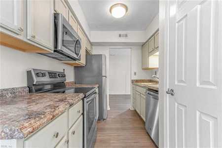 668 Aubrey Dr Virginia Beach, VA 23462