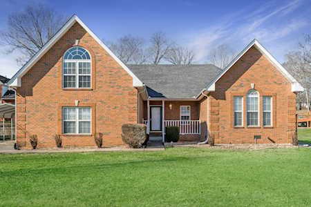 1003 Burnham Cir Hendersonville, TN 37075