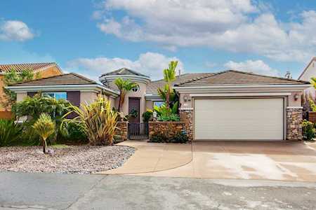 1104 Sagewood Dr Oceanside, CA 92056