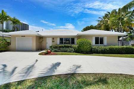 1225 N Harbor Drive Singer Island, FL 33404